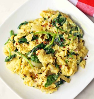 egg scramble with spinach and turkey