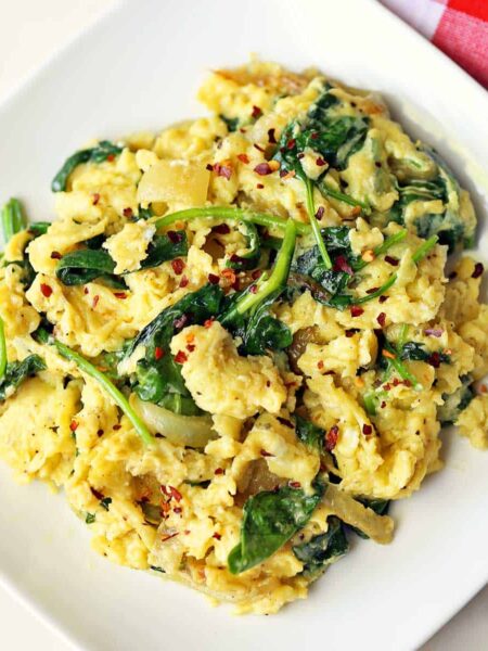 egg scramble with spinach and turkey
